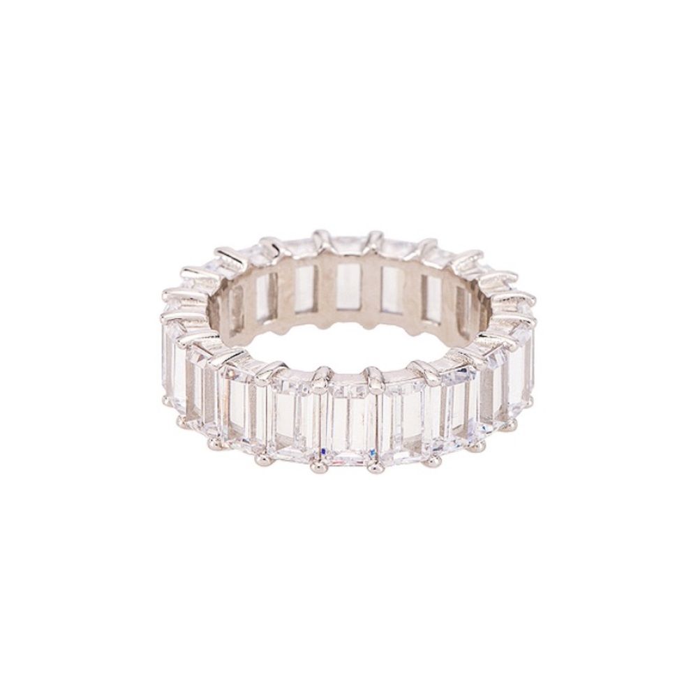 Emerald Cut Band